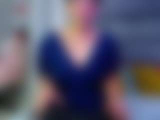 Julianewell's Live Sex Cam Show