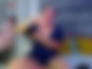 Julianewell's Live Sex Cam Show