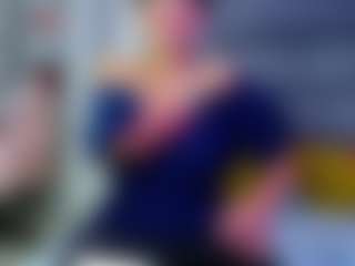 Julianewell MILF webcam performer live streaming