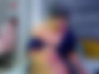 Live cam show with Julianewell - Thin on TastyBlacksLive