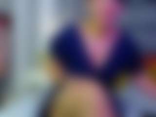Julianewell's Live Sex Cam Show