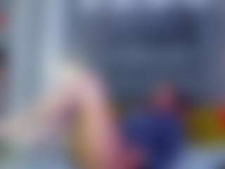 Julianewell's Live Sex Cam Show