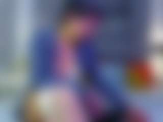 Julianewell's Live Sex Cam Show