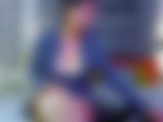 Julianewell's Live Sex Cam Show