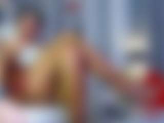 Julianewell's Live Sex Cam Show