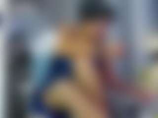 Julianewell's Live Sex Cam Show
