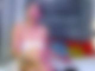 Julianewell's Live Sex Cam Show