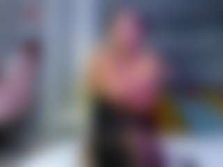 Live cam show with Julianewell - Tattoos Mature on Streamer API