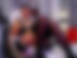 Julianewell MILF webcam performer live streaming