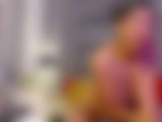 Julianewell's Live Sex Cam Show