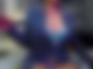 Live cam show with Julianewell - Granny on Streamer API