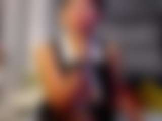 Julianewell's Live Sex Cam Show