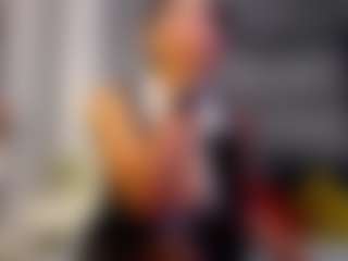 Julianewell's Live Sex Cam Show