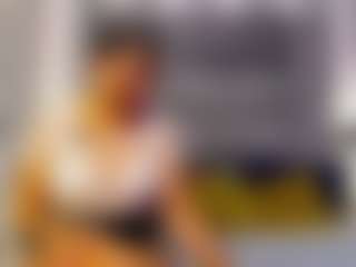 Julianewell's Live Sex Cam Show