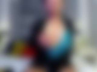 Julianewell's Live Sex Cam Show