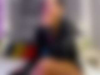 Julianewell's Live Sex Cam Show