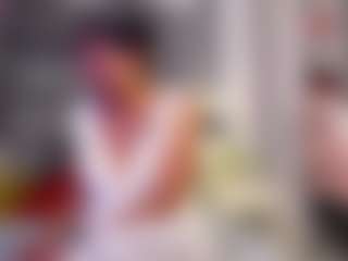 Julianewell's Live Sex Cam Show