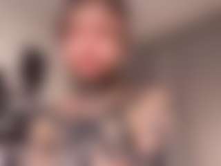 Live cam show with SherrellRevell - Tiny Tits on Camsoda Late Night