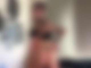 Live cam show with SherrellRevell - White on Camversity | germany