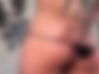 SherrellRevell's Live Sex Cam Show
