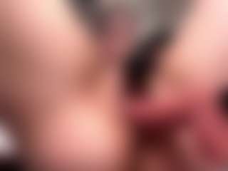 Live cam show with SherrellRevell - Blue Eyes on Chatstar