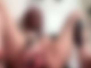 Live cam show with SherrellRevell - Skinny on fapnchat