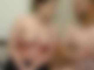 caraandcole's Live Sex Cam Show