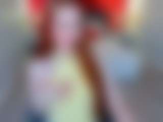 Live cam show with BloomAndFun - Body Builder on fapnchat