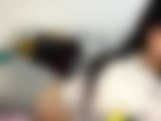 Live cam show with Becky Vibe - Bikini on hotwifechat.live