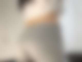 Live cam show with Becky Vibe - Bisexual on xDating