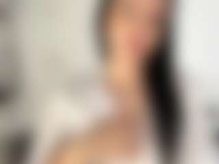 Live cam show with Becky Vibe - Bikini on liverealitysex.com