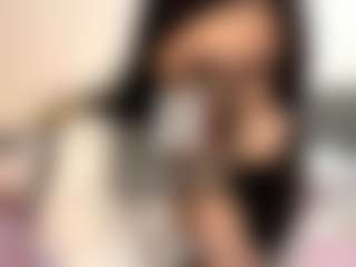 Live cam show with Becky Vibe - Threesome on AdultVida.com