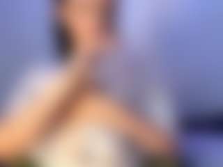 Live cam show with Becky Vibe - Game on Camsoda