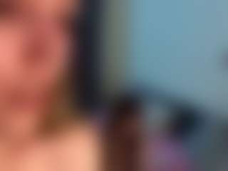 ClarisaFerencz's Live Sex Cam Show