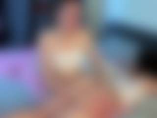ClarisaFerencz's Live Sex Cam Show
