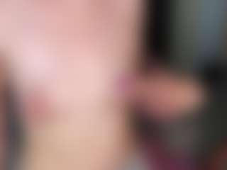 ClarisaFerencz's Live Sex Cam Show
