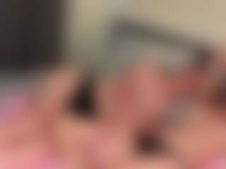 ClarisaFerencz's Live Sex Cam Show