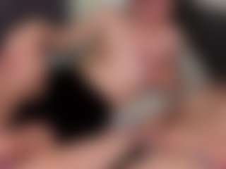 ClarisaFerencz's Live Sex Cam Show