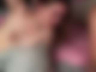 Live cam show with ClarisaFerencz - Normal on Camsoda