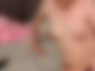 ClarisaFerencz's Live Sex Cam Show