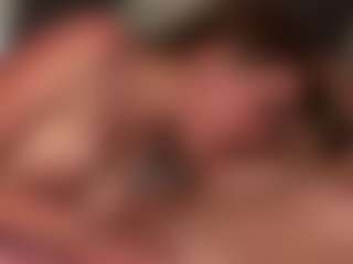 ClarisaFerencz's Live Sex Cam Show