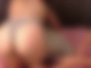 ClarisaFerencz's Live Sex Cam Show