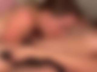 ClarisaFerencz's Live Sex Cam Show