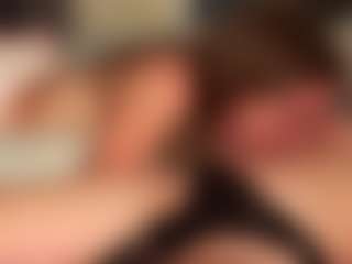 ClarisaFerencz's Live Sex Cam Show