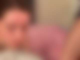 ClarisaFerencz's Live Sex Cam Show