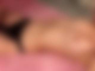 ClarisaFerencz's Live Sex Cam Show