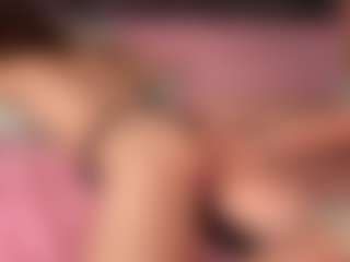 Live cam show with ClarisaFerencz - Normal on Camsoda