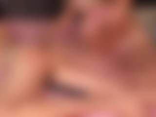 Live cam show with ClarisaFerencz - Normal on CamwithHer