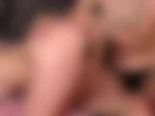 Live cam show with ClarisaFerencz - Lingerie on SquirtSoMuch