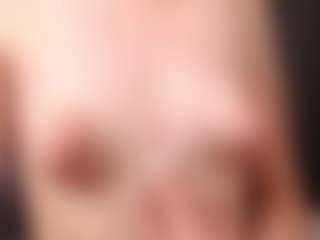 ClarisaFerencz's Live Sex Cam Show